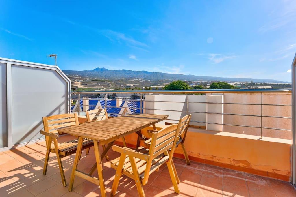 Pleasant Duplex San Juan With 2 Bedrooms Ґія-де-Ісора Екстер'єр фото