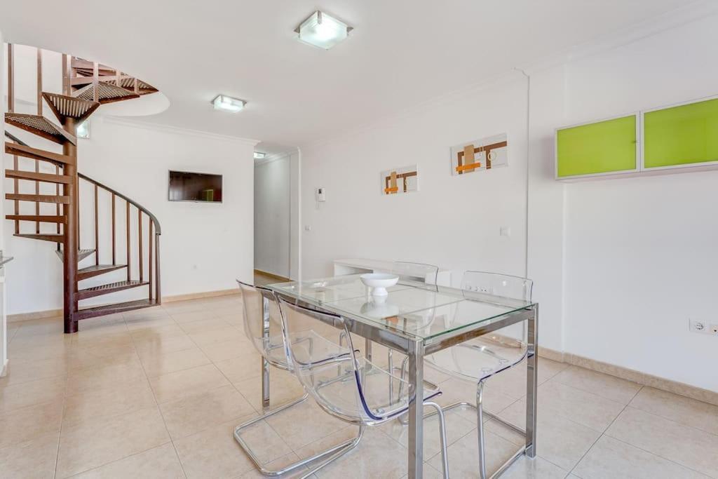 Pleasant Duplex San Juan With 2 Bedrooms Ґія-де-Ісора Екстер'єр фото